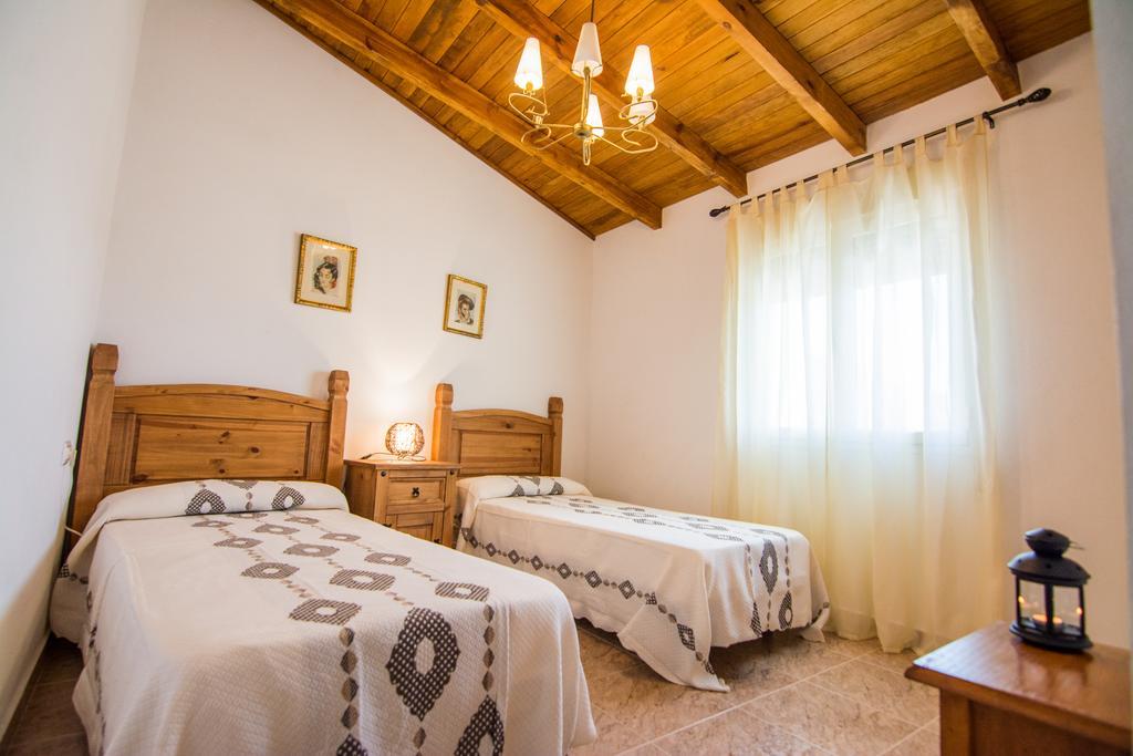 Cortijo Claudia Guest House Taberno Exterior photo